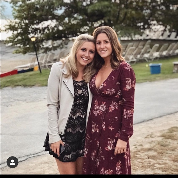 ASTR the label crepe wrap dress - Picture 5 of 5